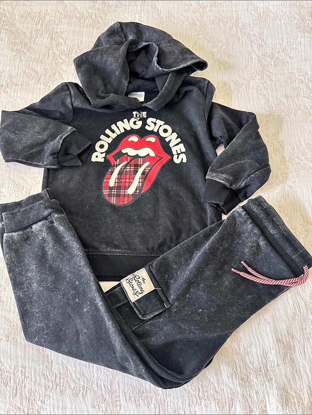 The Rolling Stones Graphic Hoodie Jogger Set Boys 7 Black & Red